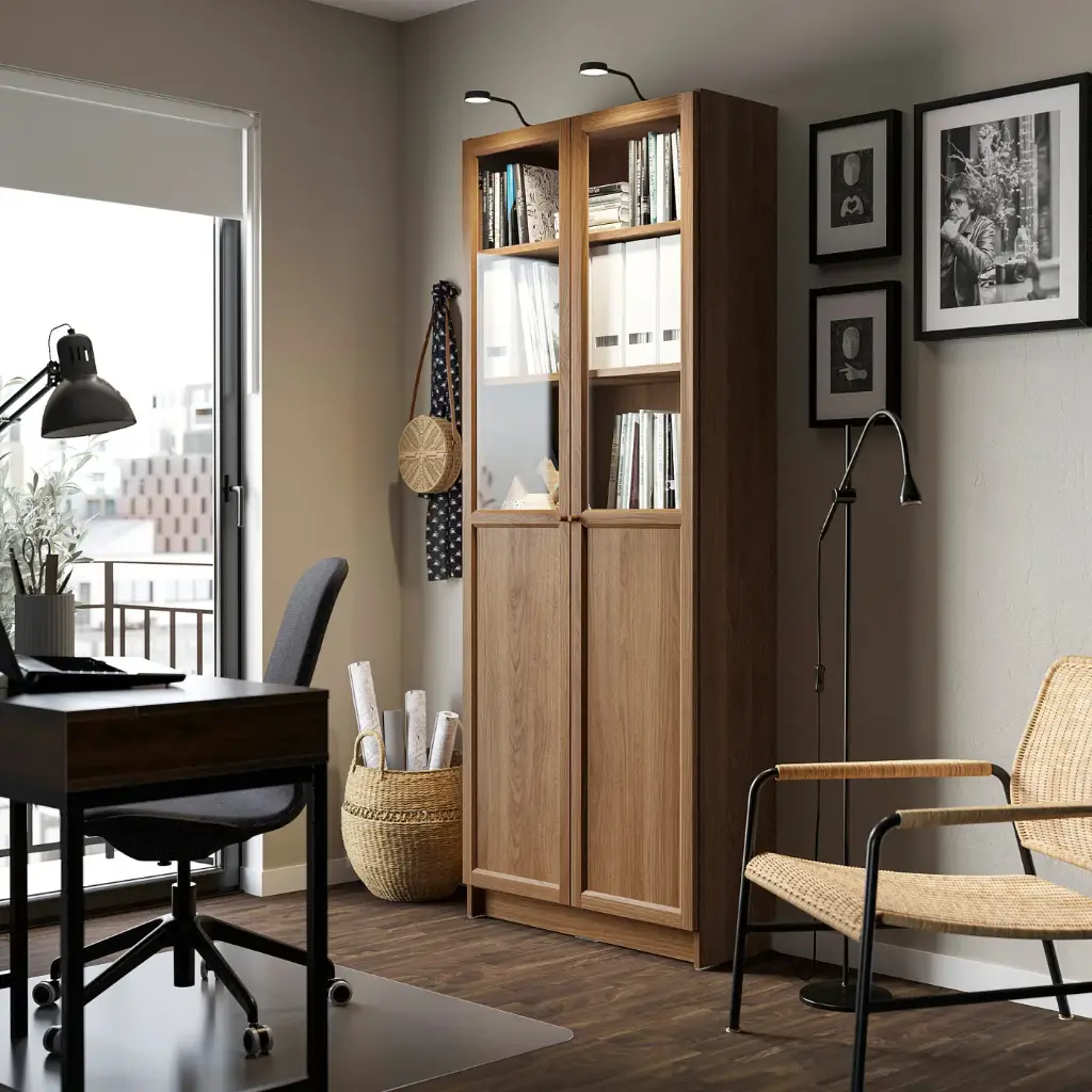 billy-oxberg-bookcase-with-panel-glass-doors-brown-walnut-effect__1415029_pe975050_s5.webp